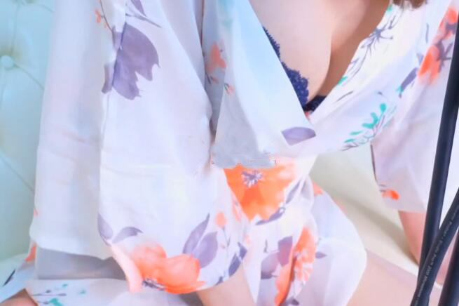 ASMR主播利香Rika超治愈作品集5V/9.6G【透明声线，虚拟主播出道纪念】