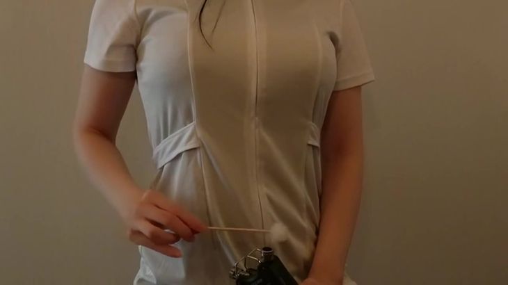 ASMR-吐息たっぷり囁く-新人ナースの耳かきサロン-(whisper-breathing-ear-blowing)