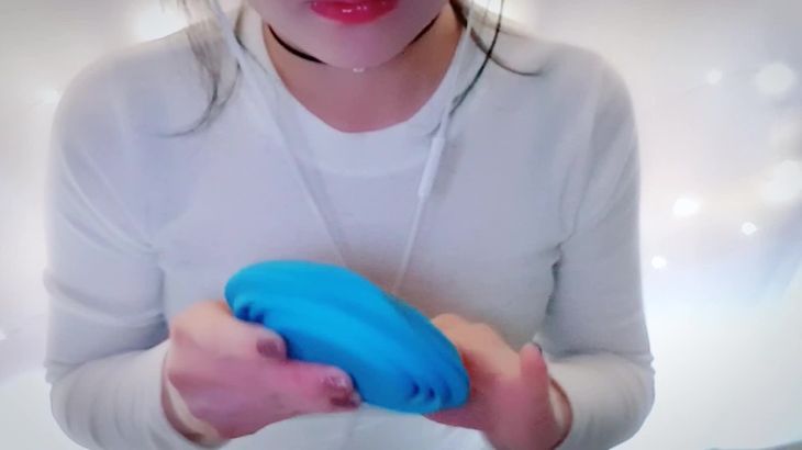 [RyuA阿玉]ASMR 누나 nuna First video – No talking, Bubble sound